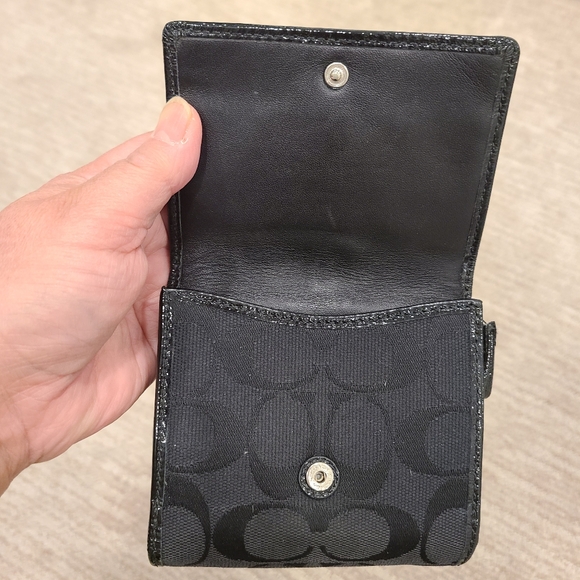 Bi-fold Coach wallet - Picture 4 of 7